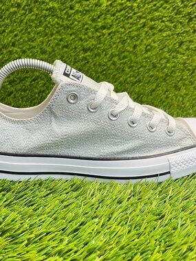 Converse Chuck Taylor All Star Womens Size 9 Silver Athletic Shoes Sneakers
